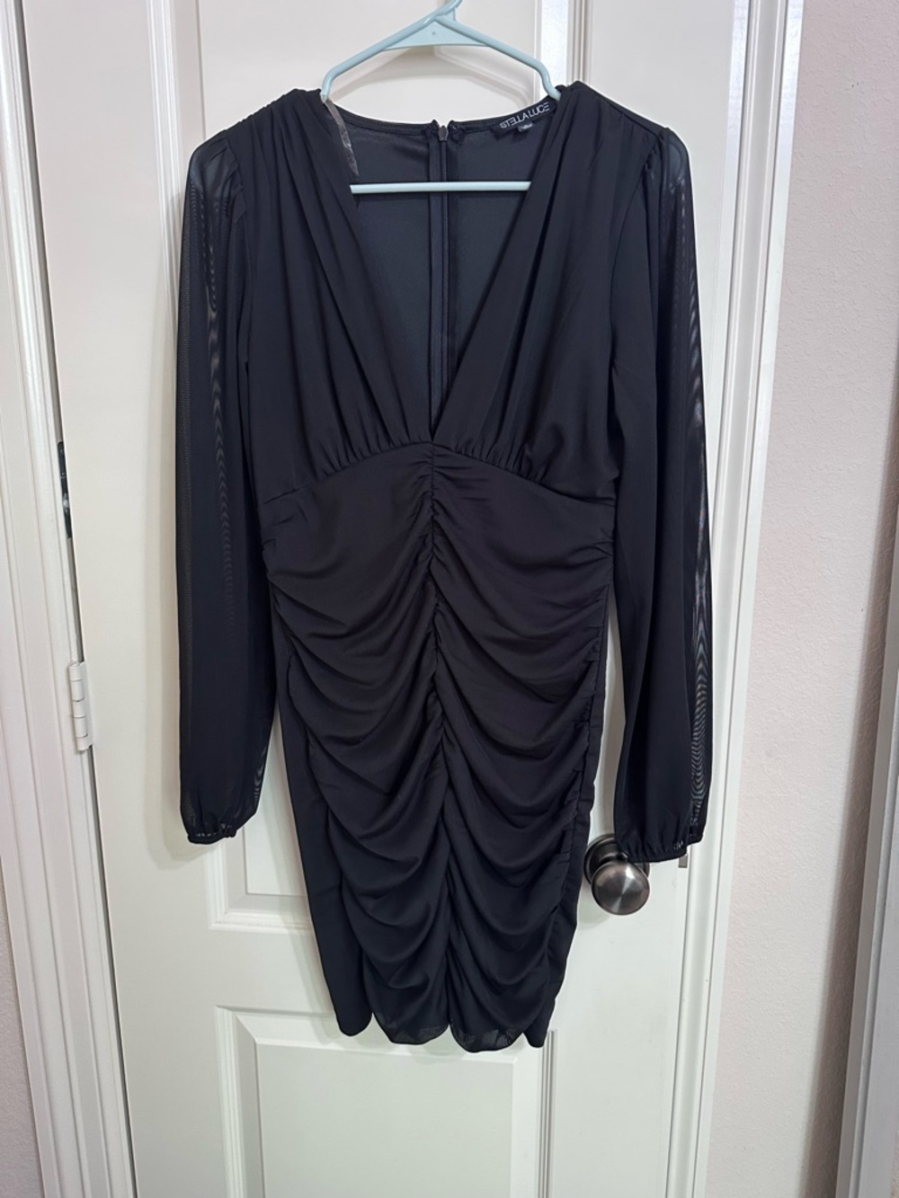 Stella Luce Black Ruched Long-Sleeve deep V-Neck Dress